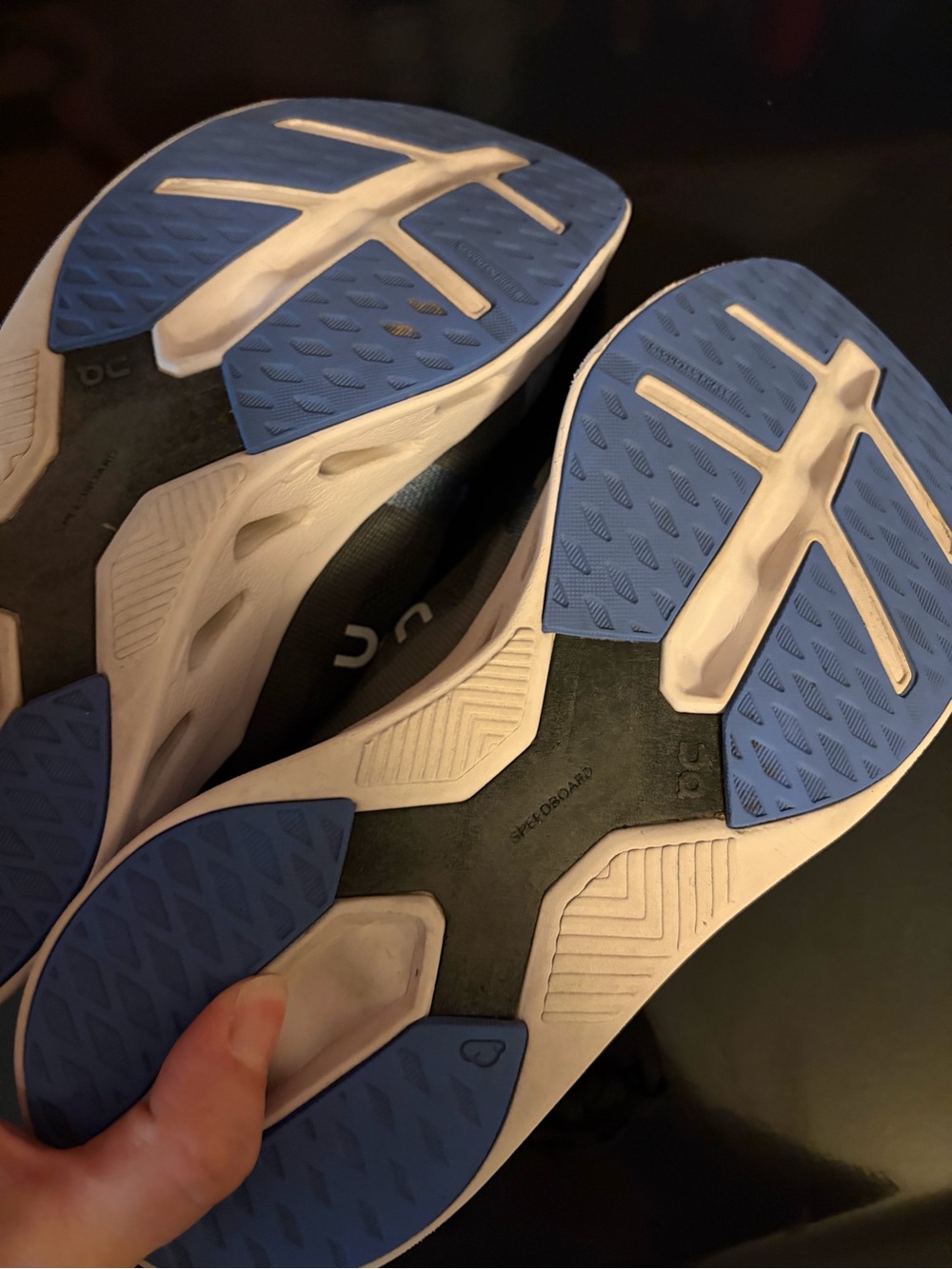 On Running Cloudsurfer Max